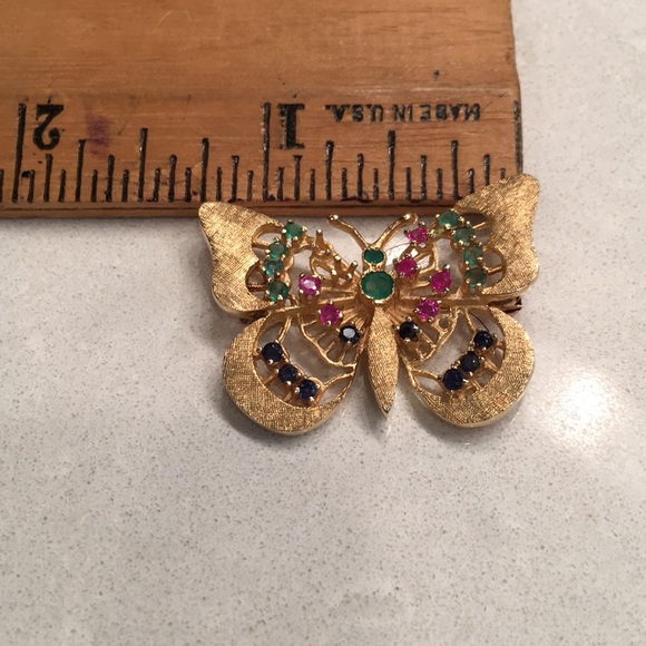 Vintage 14K Yellow Gold Butterfly Brooch - Picture 3 of 4